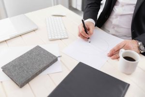 How to Set Up a Business in the UAE in 2025